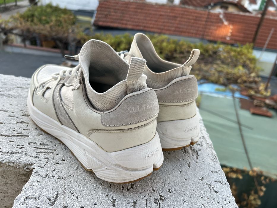 All Saints 43 Vibram