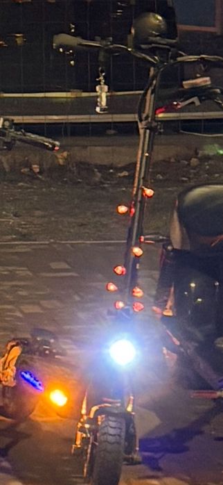 Trotinetă electrică kukirin