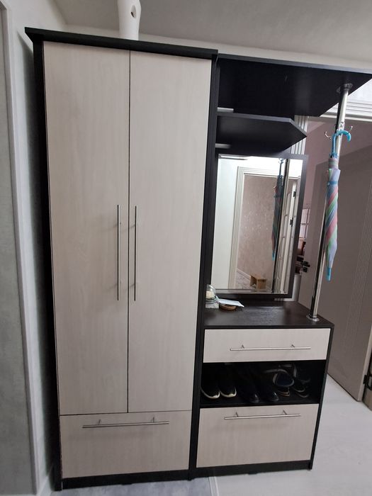 Продаётся мебель для прихожей