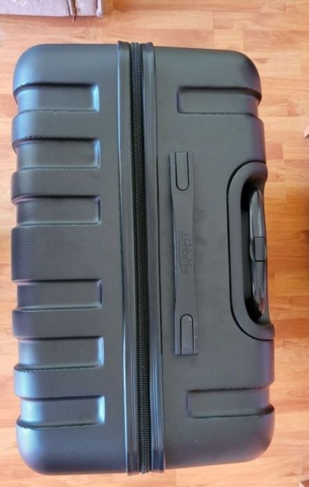 Vând trolăr + set protectii roti din silicon.