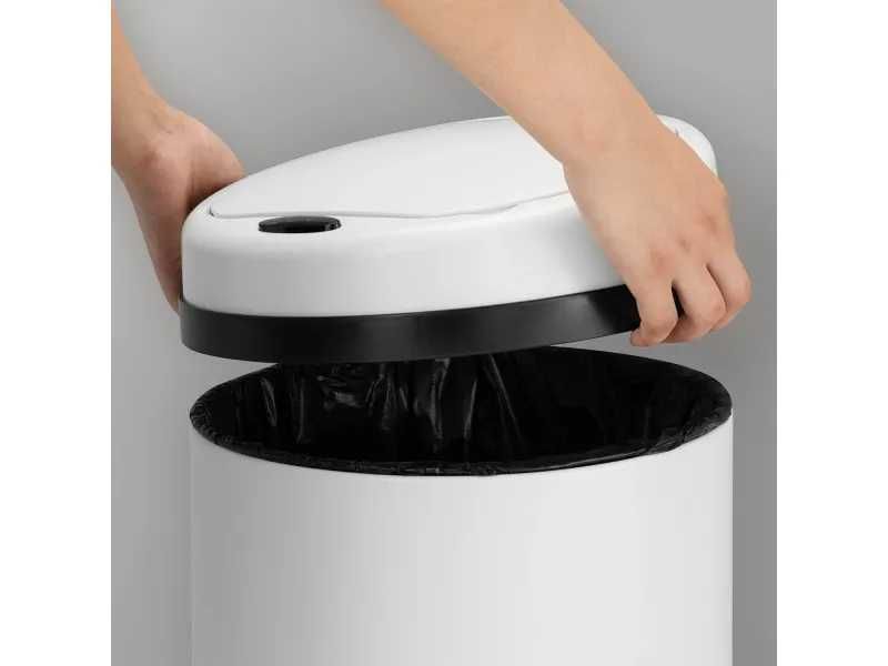 Кош за боклук със сензорно отваряне 50 л - НОВО