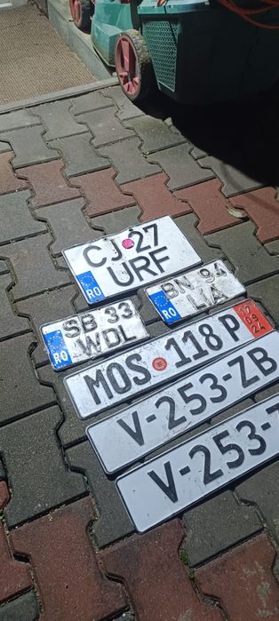 Lot plăcute auto vechi, numere auto colectie