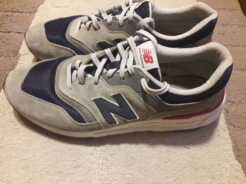 Маратонки New Balance