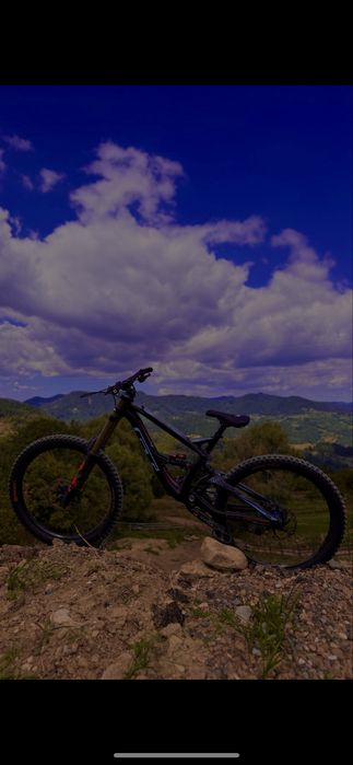 Bicicleta Dh GT fury