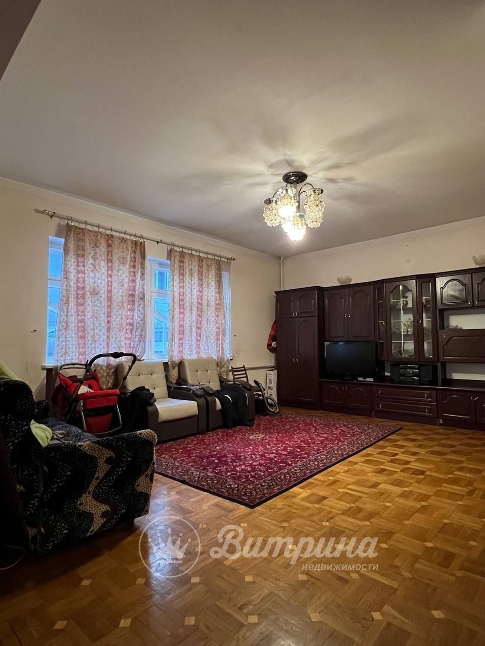 Продается большой участок возле Чайхона Салом
