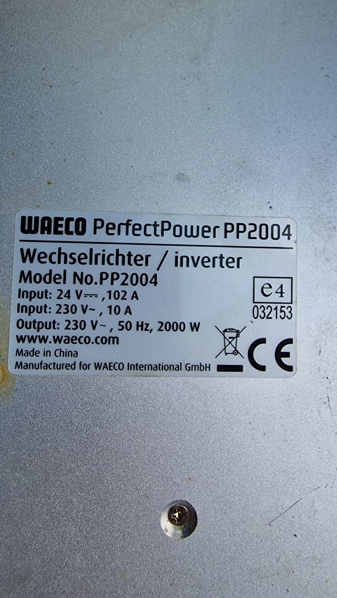 Инвертор 24v-220v  Waeco 2000W