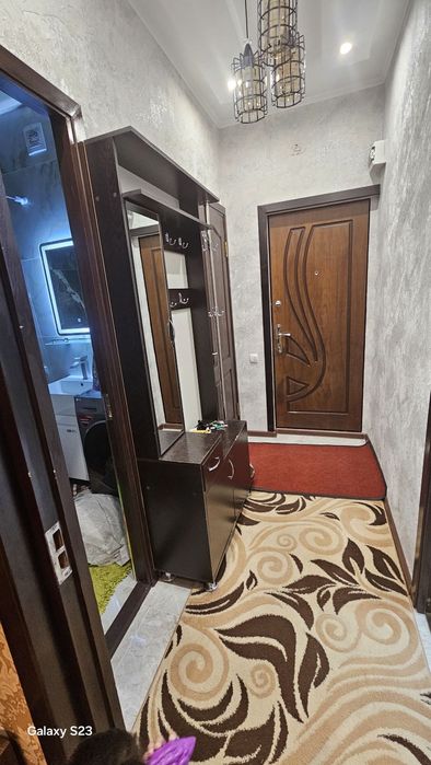 Продаётся 3 ком метро Б.Й.Й