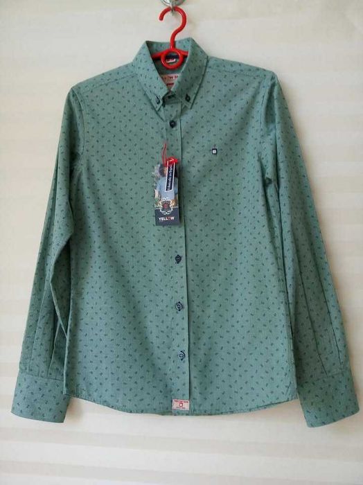 Новая мужская рубашка. 
Испанский бренд YELLOW SKIN.