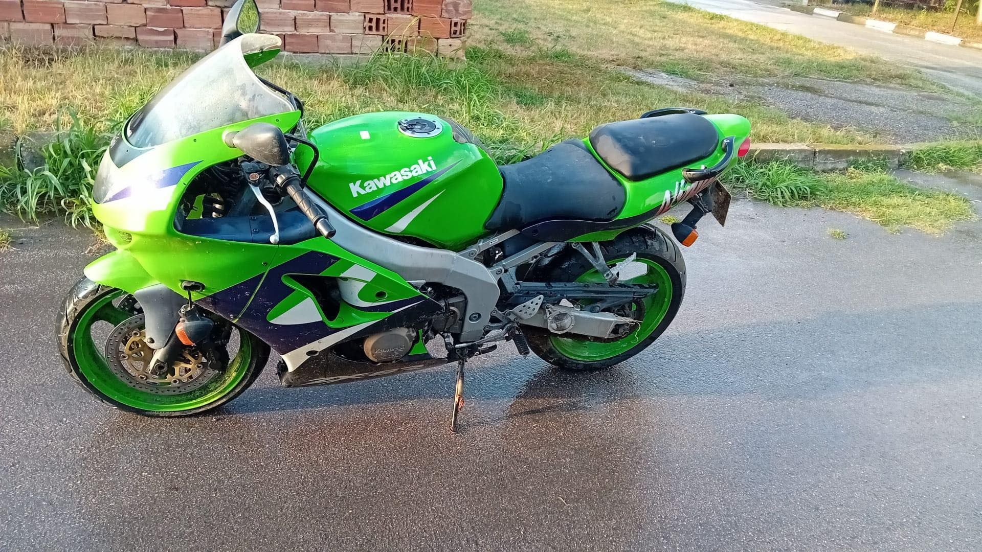 Kawasaki zx6r на части