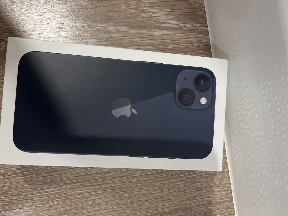 Iphone 13 128гб..