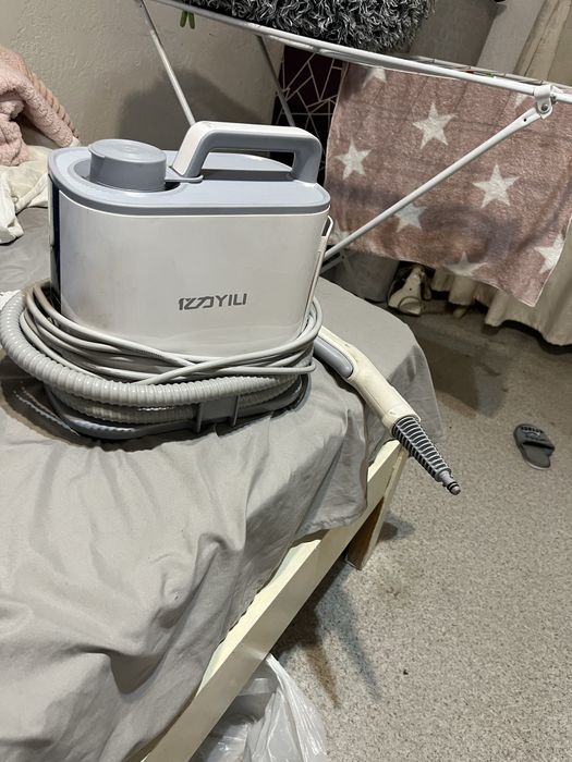 Пароочиститель Yili