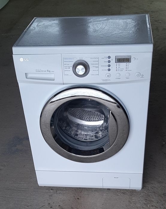 Продам стиральную машинку LG