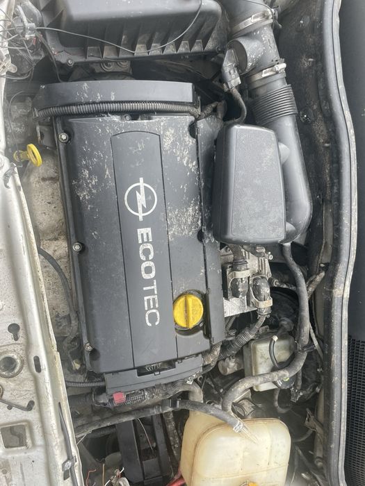 Opel Astra H  1.6 Хеp на части