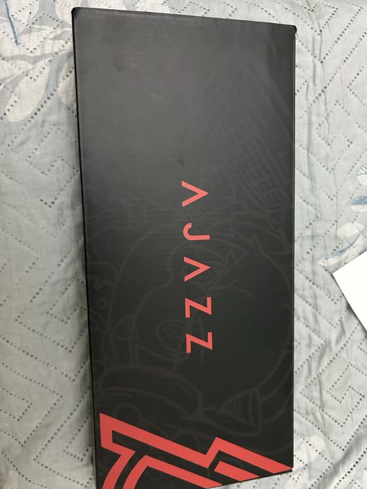 Клавитура AJAZZ.