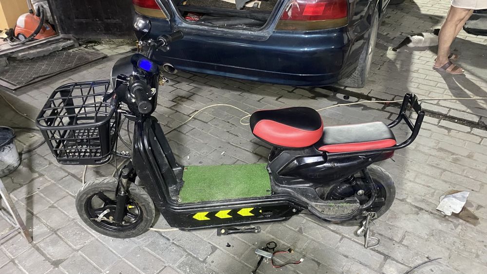 Продам электро Scooter