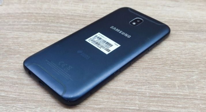 2 Bucati Telefon Samsung J5 Dual sim în stare Foarte Bună