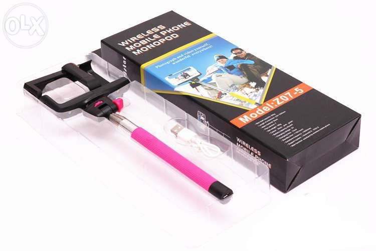 Selfie stick monopod cu buton in maner bluetooth