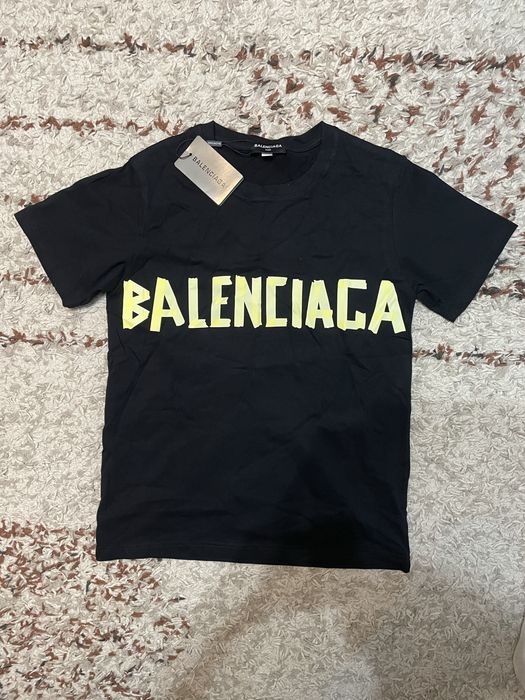 tricou balenciaga