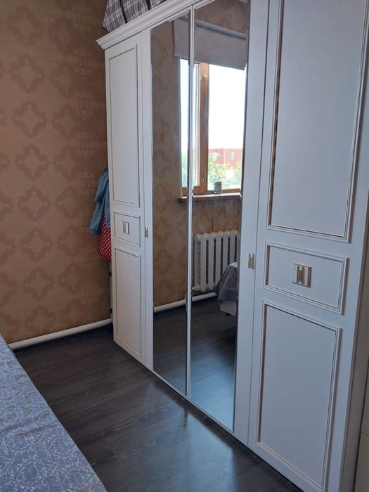 Продам спальный гарнитур