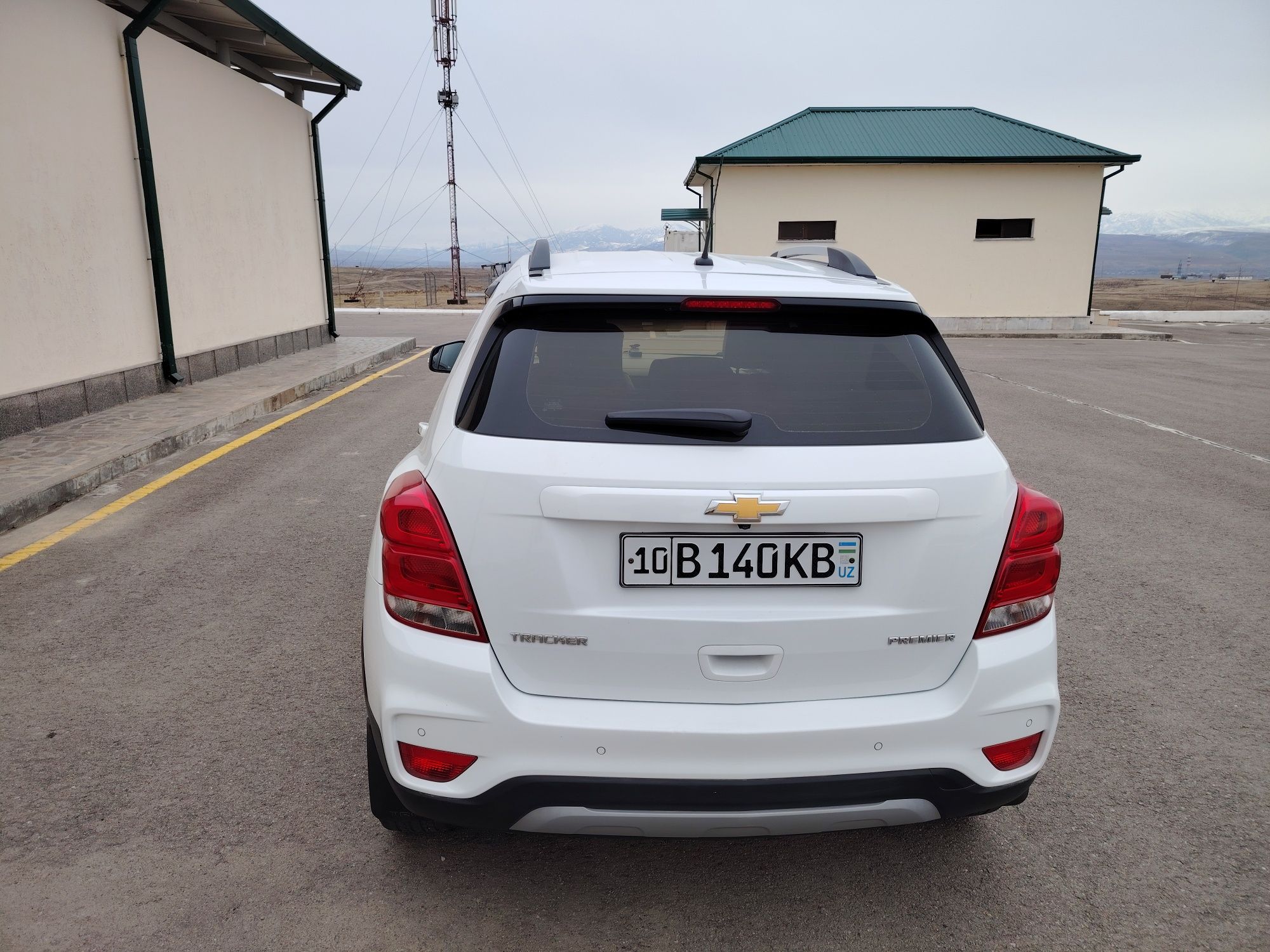 Tracker 1 premier
