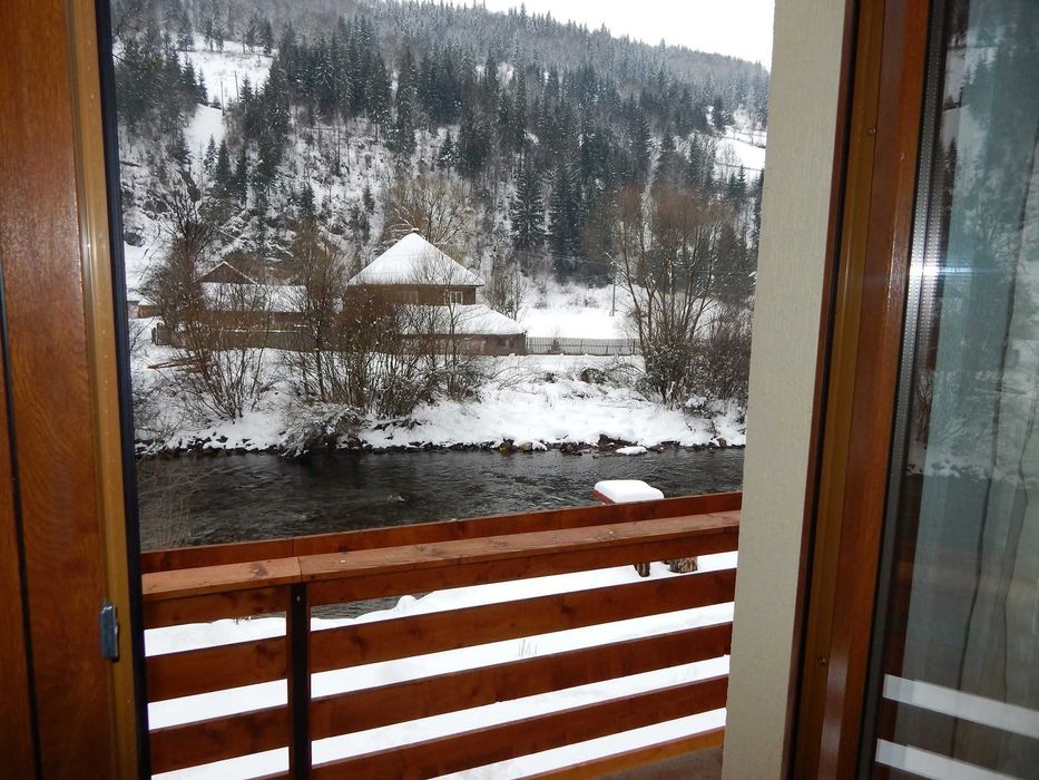 Închiriez casa de Revelion