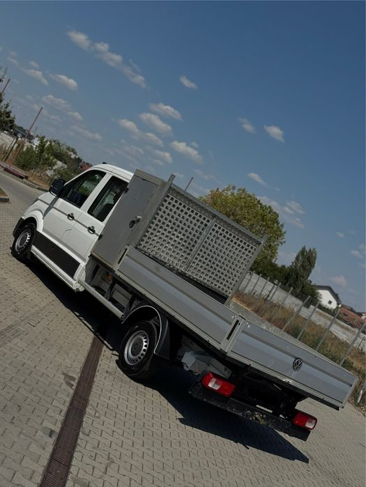 VW Crafter 2.0 TDI 177 cp 2019 7 locuri Euro 6