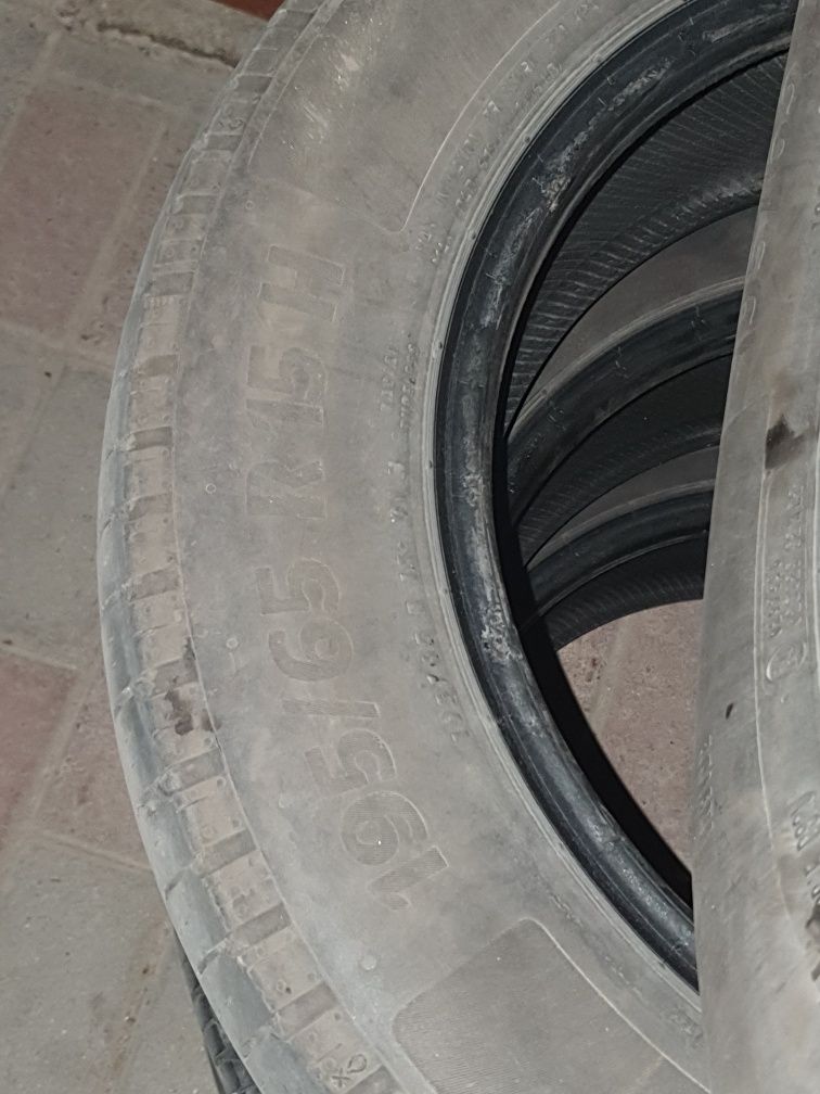 Set 4 anvelope continental vara 195/65 R15 H