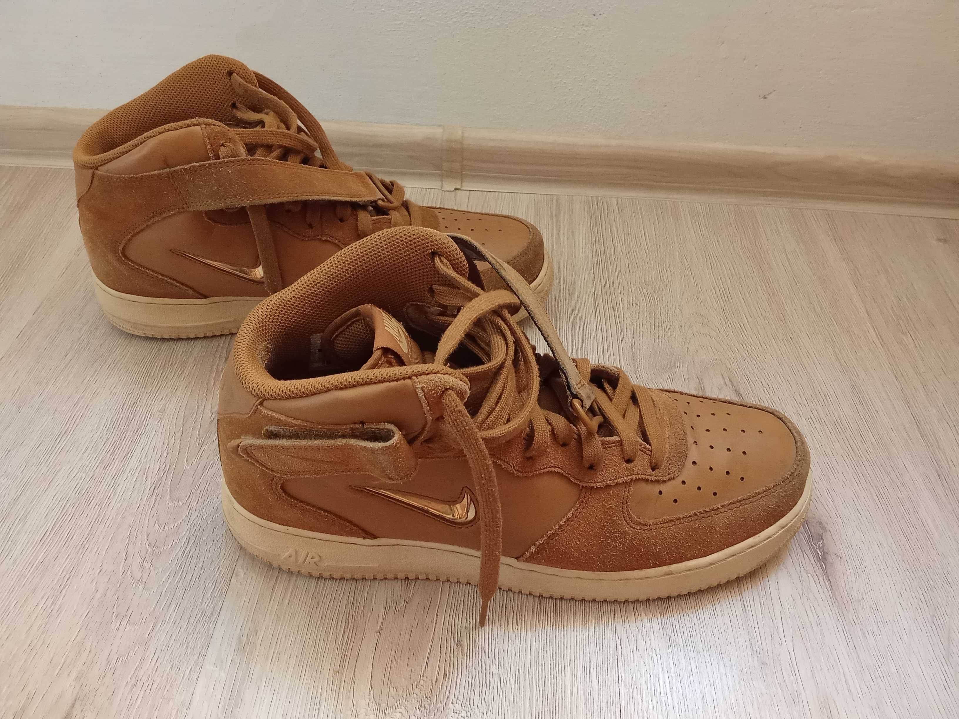 Оригинални мъжки маратонки Nike Air Force 1 High – номер 45
