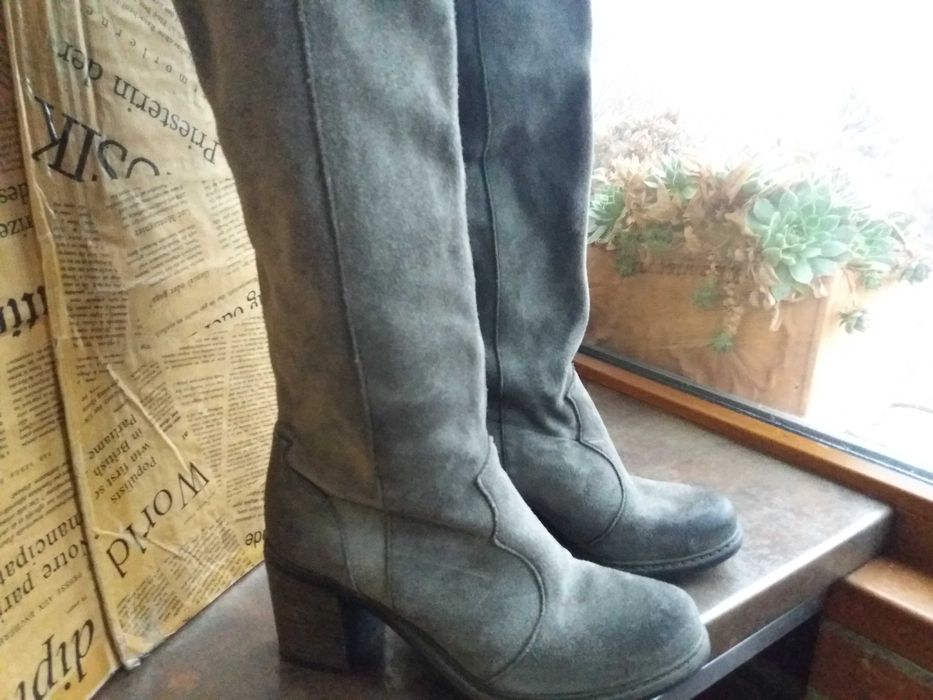дамски ботуши,зимни обувки,чизми над коляно номер37