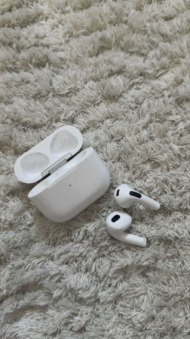 original air pods 3,в хорошем состоянии.
