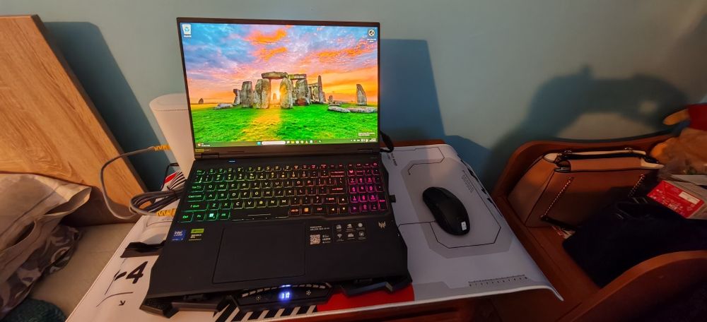 Super laptop gaming...