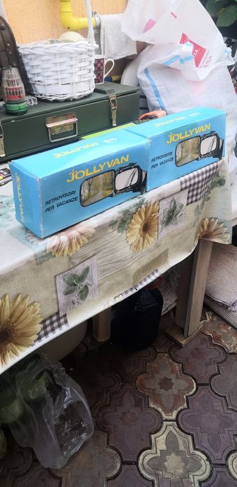 Vand oglinzi pentru rulota