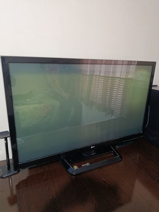 LG 42PA4500 телевизор