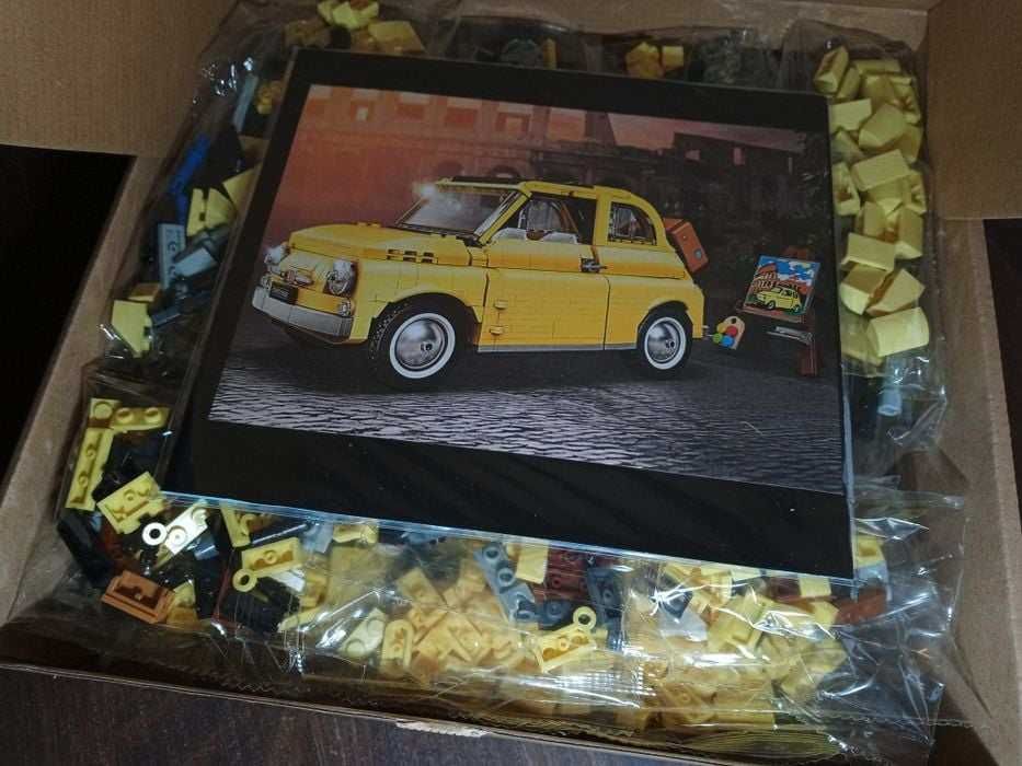 NOU TIP Masina constructie Creator Fiat 500 10271