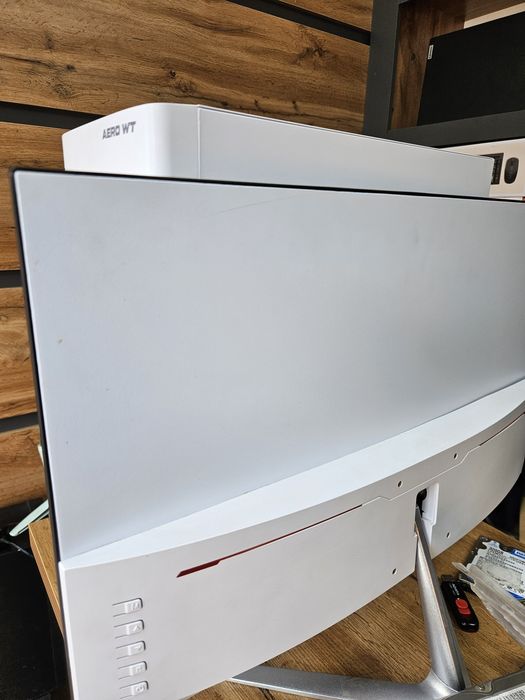 Pc i3 12th/rx560 8gb/ozu 16gb/ssd 512/hdd500gb