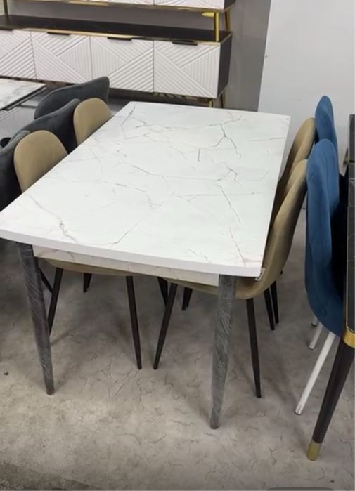 Продам стол. Новый