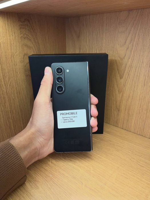 Samsumg Fold 5 самсунг фолд 5