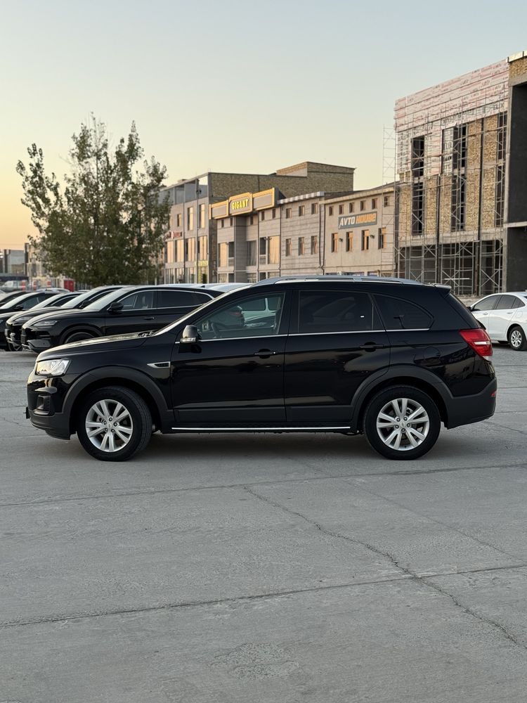 Captiva 4/S7 qora