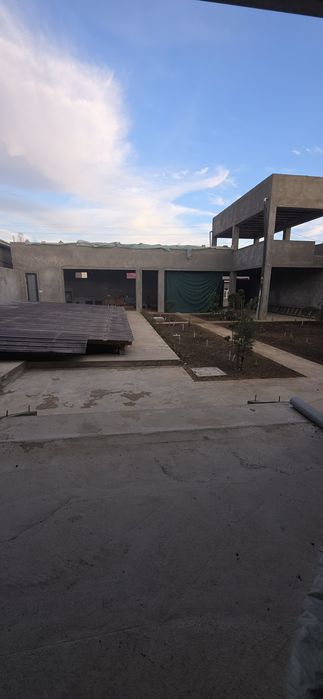 Ховли Дача 8 сотих 5 хона Сотилади 90% биткан Октош Бустонлик тумани