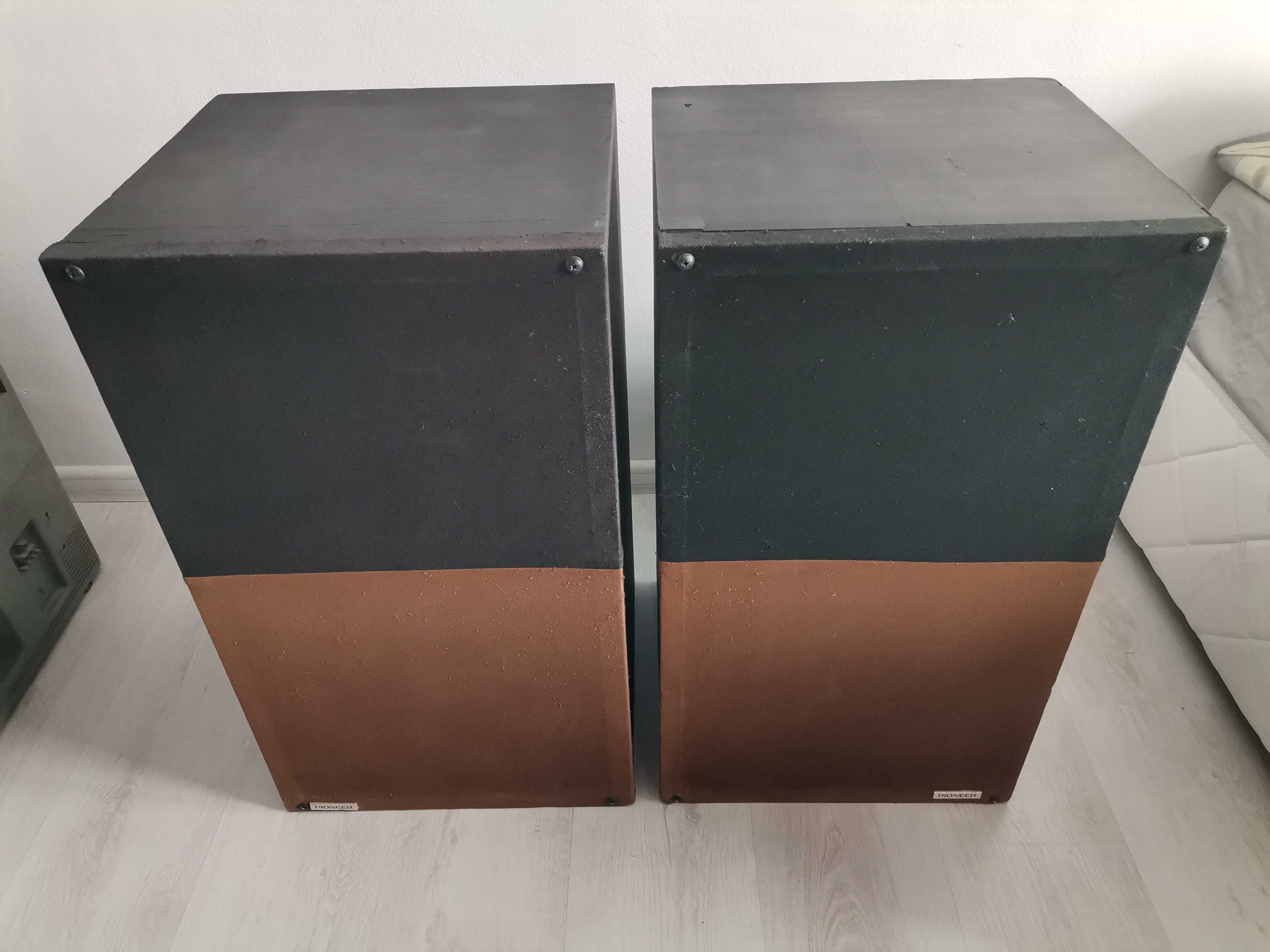 Продавам Pioneer AS-R700 Редки тонколони