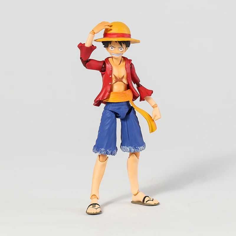 Figurina Articulata One Piece - Monkey D. Luffy, Cutie si Accesori