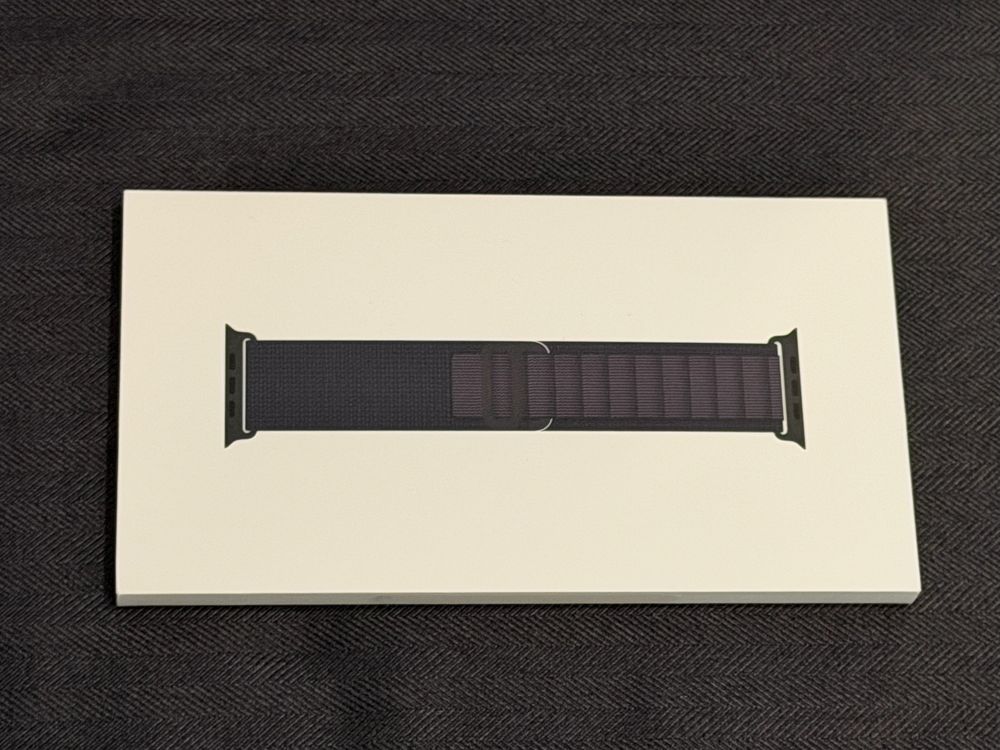 Apple Watch Alpine Loop Black (L)