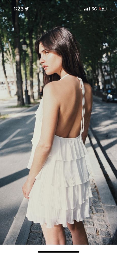 Нова рокля с етикет Zara