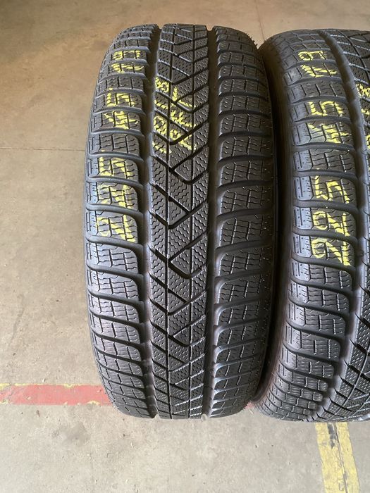Anvelope iarna 225/45/19 Pirelli Sottozero 3 RFT 225 45 19 R19