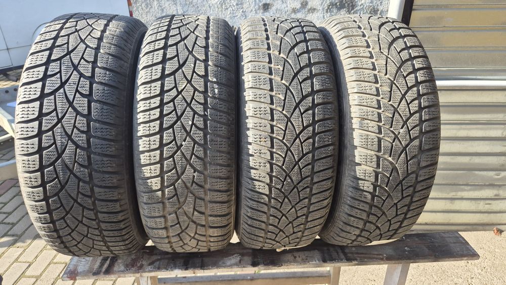 set roți; cauciucuri;195 55 16 ,de iarnă,jante tablă,capace ,originale