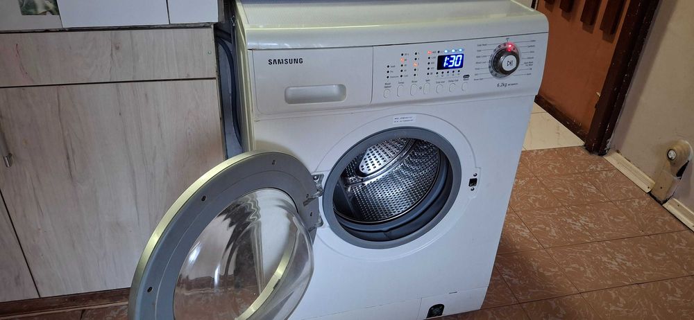 Пералня Самсунг работеща