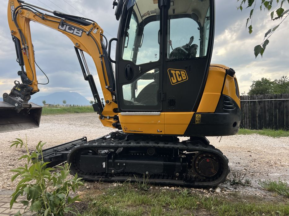 Miniexcavator JCB 300 ore fab 2025 ,compatibil bobcat kubota caterpila