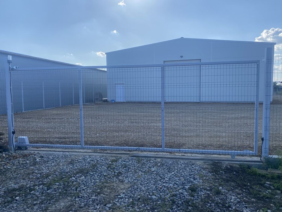 Hala noua 450 mp