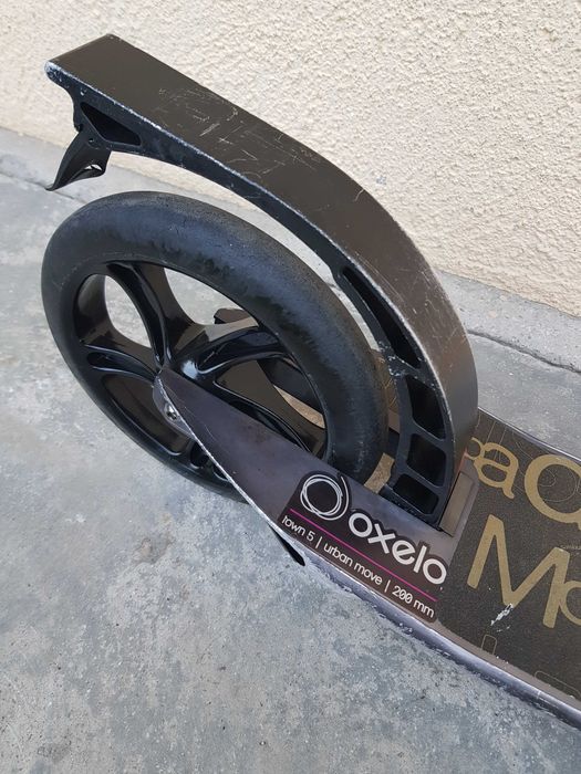 Trotineta Oxelo town 5, roti mari