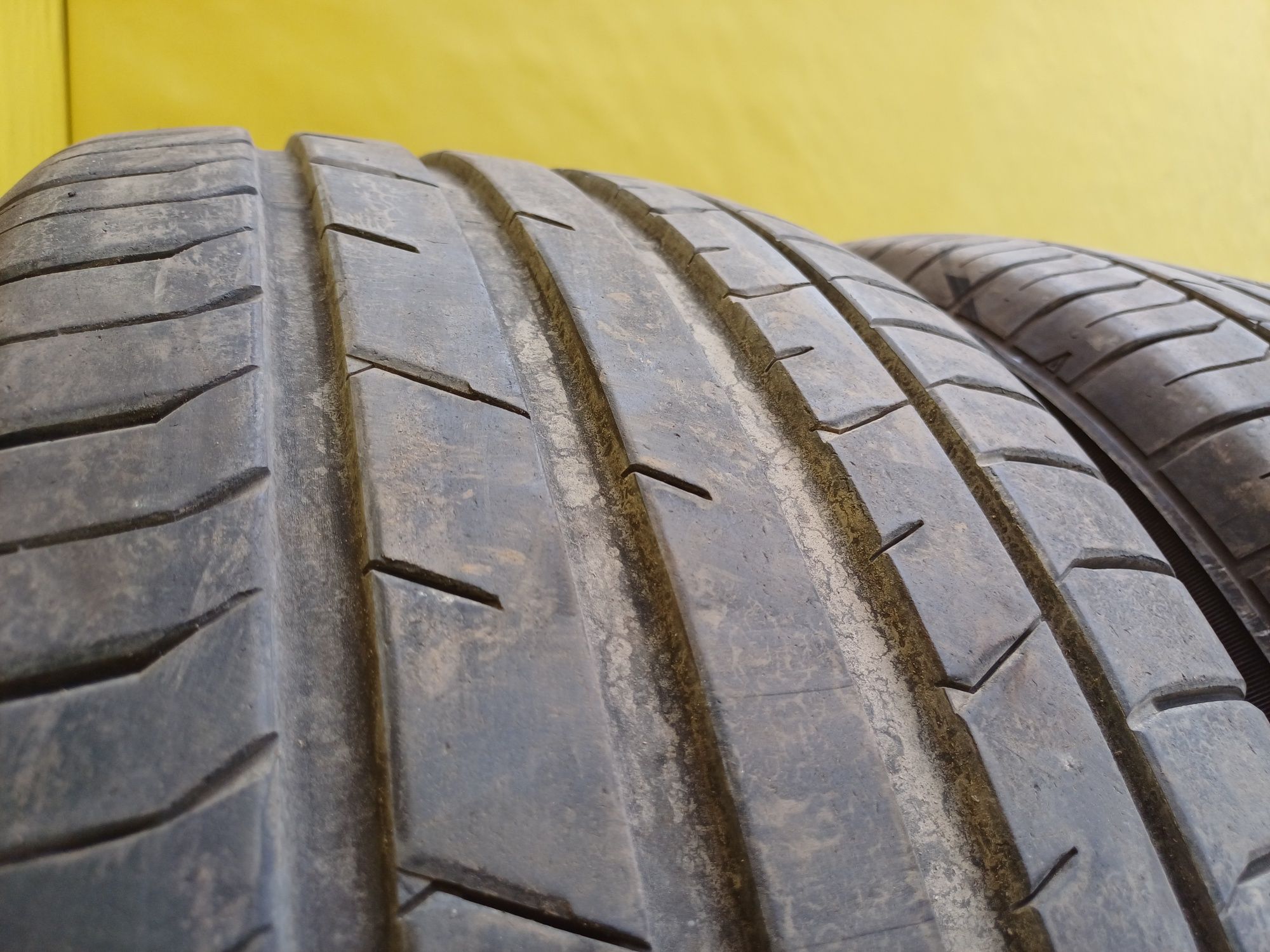 Шины 255/50 R19 Toyo пара.